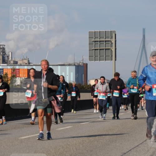 03.10.2025 - Köhlbrandbrückenlauf Luisa Fischer http://msf.ph/oto/8985581 03.10.2025 11:17:11 Position 3  meine-sportfotos.de