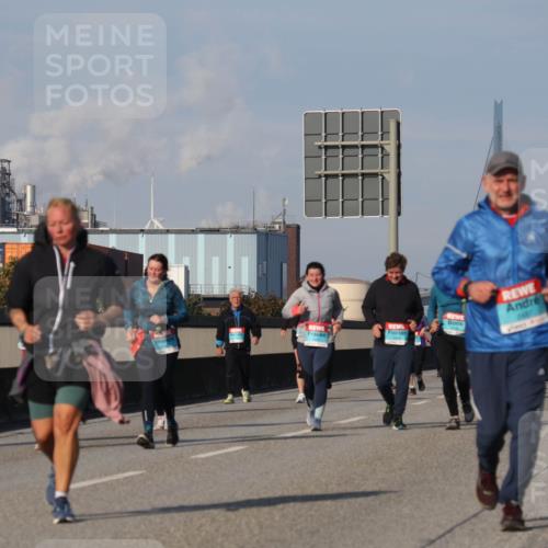 03.10.2025 - Köhlbrandbrückenlauf Luisa Fischer http://msf.ph/oto/8985589 03.10.2025 11:17:13 Position 3  meine-sportfotos.de