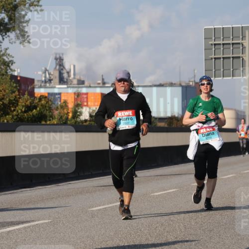03.10.2025 - Köhlbrandbrückenlauf Luisa Fischer http://msf.ph/oto/8985754 03.10.2025 11:17:43 Position 3 2527, 8258 meine-sportfotos.de