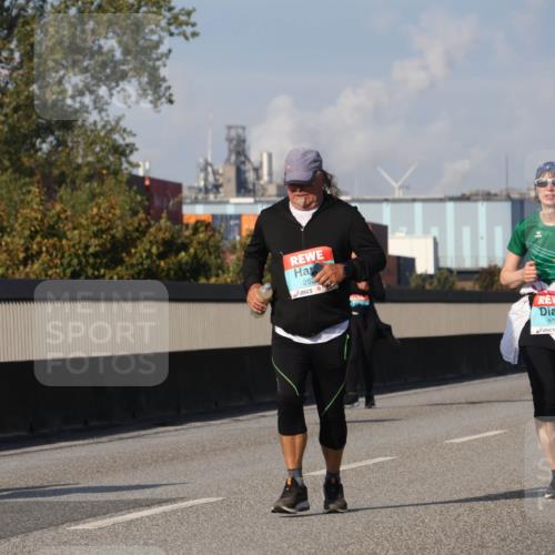 03.10.2025 - Köhlbrandbrückenlauf Luisa Fischer http://msf.ph/oto/8985760 03.10.2025 11:17:44 Position 3 252, 3258 meine-sportfotos.de