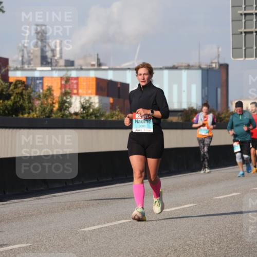 03.10.2025 - Köhlbrandbrückenlauf Luisa Fischer http://msf.ph/oto/8985804 03.10.2025 11:17:53 Position 3 3095 meine-sportfotos.de