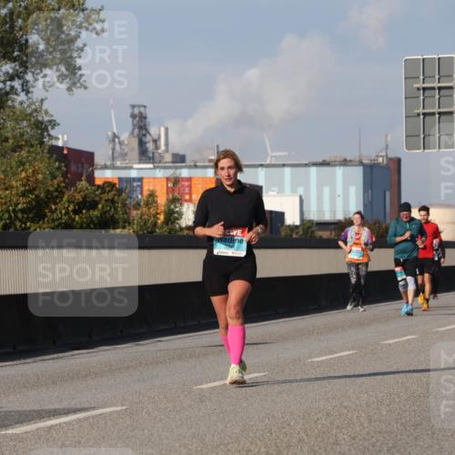 03.10.2025 - Köhlbrandbrückenlauf Luisa Fischer http://msf.ph/oto/8985811 03.10.2025 11:17:54 Position 3  meine-sportfotos.de