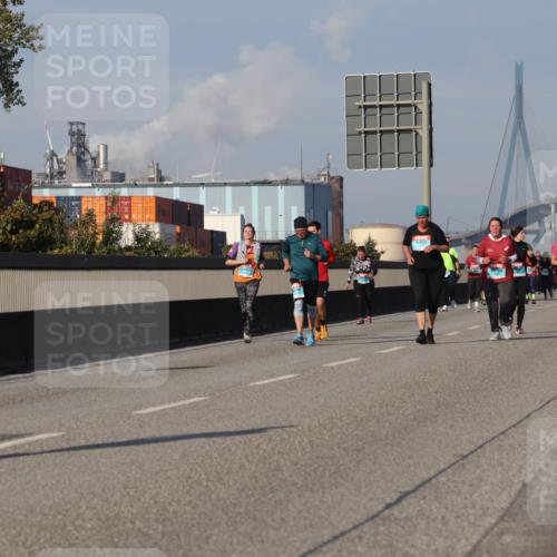 03.10.2025 - Köhlbrandbrückenlauf Luisa Fischer http://msf.ph/oto/8985826 03.10.2025 11:17:56 Position 3  meine-sportfotos.de