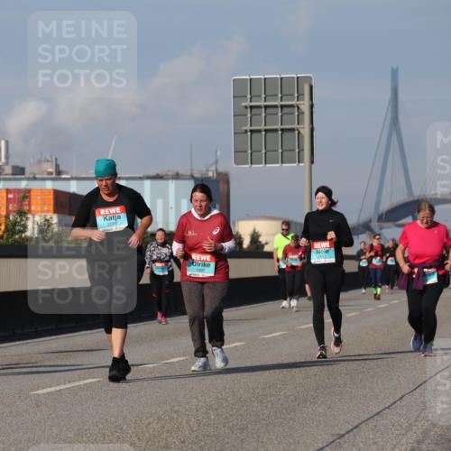 03.10.2025 - Köhlbrandbrückenlauf Luisa Fischer http://msf.ph/oto/8985869 03.10.2025 11:18:05 Position 3 2288, 1880 meine-sportfotos.de