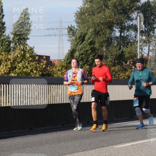 03.10.2025 - Köhlbrandbrückenlauf Luisa Fischer http://msf.ph/oto/8985895 03.10.2025 11:18:10 Position 3 3637 meine-sportfotos.de