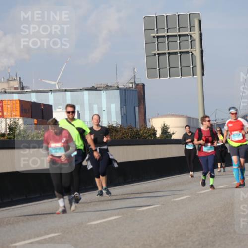 03.10.2025 - Köhlbrandbrückenlauf Luisa Fischer http://msf.ph/oto/8985952 03.10.2025 11:18:20 Position 3  meine-sportfotos.de