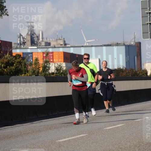 03.10.2025 - Köhlbrandbrückenlauf Luisa Fischer http://msf.ph/oto/8985956 03.10.2025 11:18:20 Position 3 3377 meine-sportfotos.de