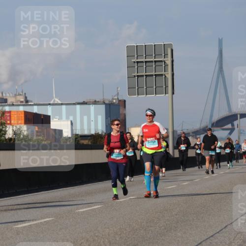 03.10.2025 - Köhlbrandbrückenlauf Luisa Fischer http://msf.ph/oto/8985989 03.10.2025 11:18:26 Position 3 30 meine-sportfotos.de
