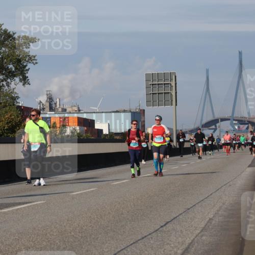 03.10.2025 - Köhlbrandbrückenlauf Luisa Fischer http://msf.ph/oto/8985993 03.10.2025 11:18:27 Position 3  meine-sportfotos.de