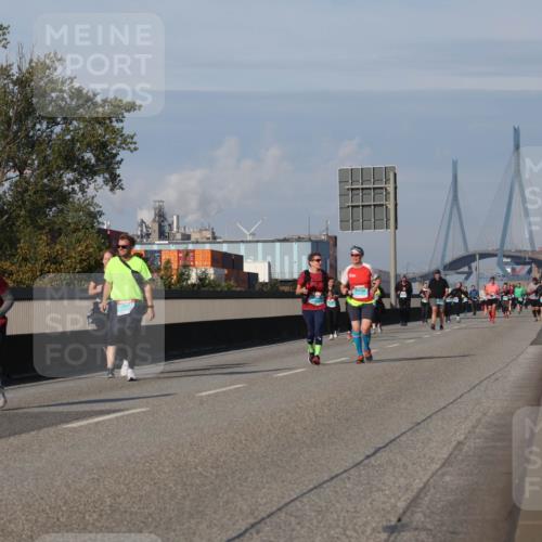 03.10.2025 - Köhlbrandbrückenlauf Luisa Fischer http://msf.ph/oto/8985994 03.10.2025 11:18:27 Position 3  meine-sportfotos.de