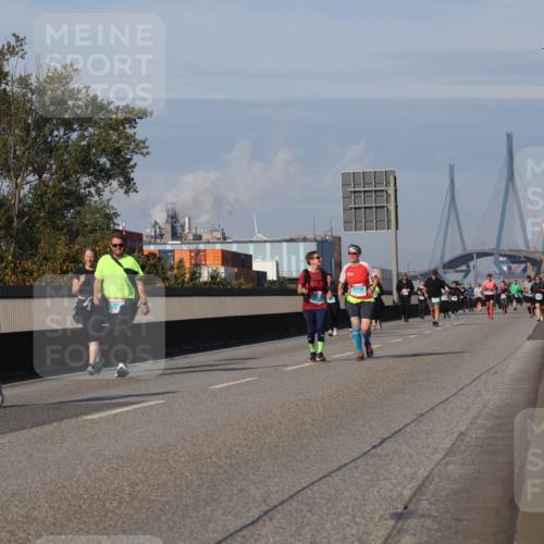 03.10.2025 - Köhlbrandbrückenlauf Luisa Fischer http://msf.ph/oto/8985998 03.10.2025 11:18:28 Position 3  meine-sportfotos.de