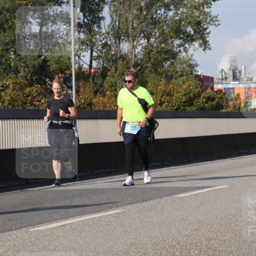 03.10.2025 - Köhlbrandbrückenlauf Luisa Fischer http://msf.ph/oto/8986015 03.10.2025 11:18:31 Position 3 2223 meine-sportfotos.de