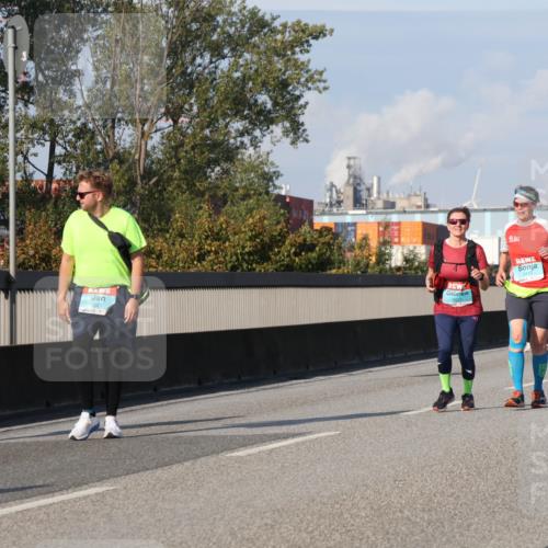 03.10.2025 - Köhlbrandbrückenlauf Luisa Fischer http://msf.ph/oto/8986019 03.10.2025 11:18:32 Position 3 5, 223 meine-sportfotos.de