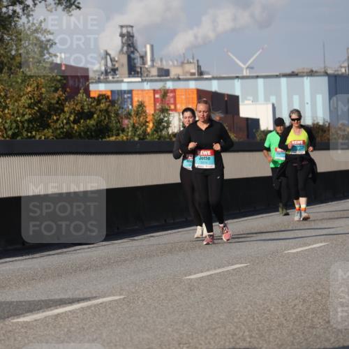 03.10.2025 - Köhlbrandbrückenlauf Luisa Fischer http://msf.ph/oto/8986058 03.10.2025 11:18:38 Position 3 3374 meine-sportfotos.de
