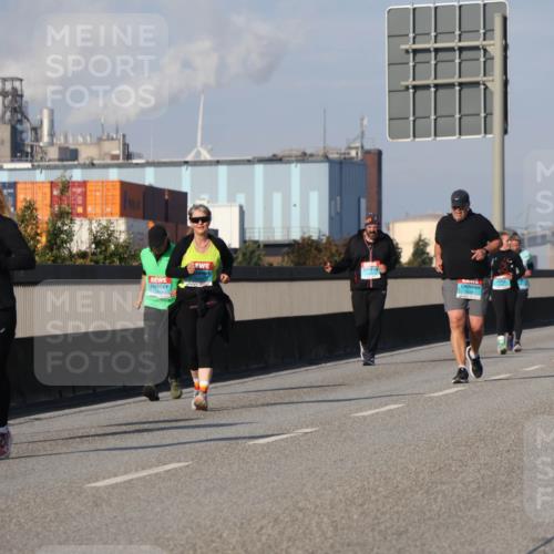 03.10.2025 - Köhlbrandbrückenlauf Luisa Fischer http://msf.ph/oto/8986074 03.10.2025 11:18:40 Position 3 3374 meine-sportfotos.de