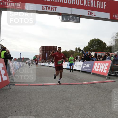 03.10.2025 - Köhlbrandbrückenlauf Yannick Fuchs http://msf.ph/oto/8986094 03.10.2025 16:10:57 Ziel 7226, 7834, 8775, 8776, 9201, 9474 meine-sportfotos.de