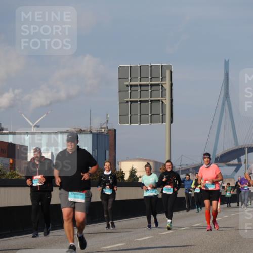 03.10.2025 - Köhlbrandbrückenlauf Luisa Fischer http://msf.ph/oto/8986110 03.10.2025 11:18:47 Position 3 1518, 3319 meine-sportfotos.de