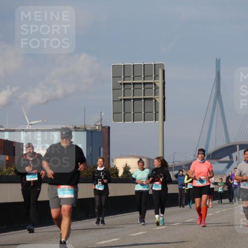 03.10.2025 - Köhlbrandbrückenlauf Luisa Fischer http://msf.ph/oto/8986112 03.10.2025 11:18:47 Position 3 3319 meine-sportfotos.de