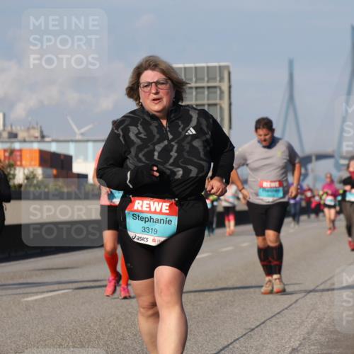 03.10.2025 - Köhlbrandbrückenlauf Luisa Fischer http://msf.ph/oto/8986187 03.10.2025 11:18:59 Position 3 3319 meine-sportfotos.de