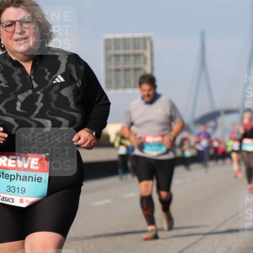 03.10.2025 - Köhlbrandbrückenlauf Luisa Fischer http://msf.ph/oto/8986196 03.10.2025 11:19:01 Position 3 6, 3319 meine-sportfotos.de
