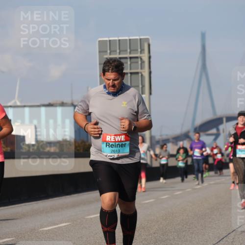 03.10.2025 - Köhlbrandbrückenlauf Luisa Fischer http://msf.ph/oto/8986204 03.10.2025 11:19:02 Position 3 2612, 2613 meine-sportfotos.de
