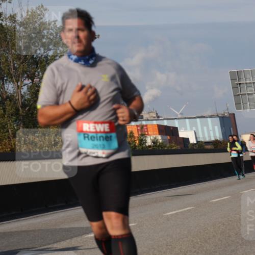 03.10.2025 - Köhlbrandbrückenlauf Luisa Fischer http://msf.ph/oto/8986233 03.10.2025 11:19:06 Position 3 2013 meine-sportfotos.de