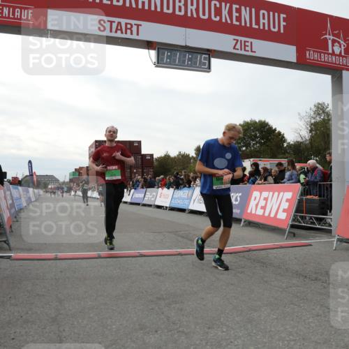 03.10.2025 - Köhlbrandbrückenlauf Yannick Fuchs http://msf.ph/oto/8986362 03.10.2025 16:11:13 Ziel 7291, 7515, 7591, 8059, 9067, 9068, 9218, 9710, 9726 meine-sportfotos.de