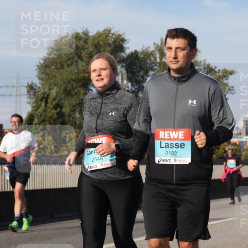 03.10.2025 - Köhlbrandbrückenlauf Luisa Fischer http://msf.ph/oto/8986381 03.10.2025 11:19:43 Position 3 2548, 2182 meine-sportfotos.de