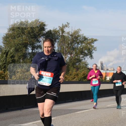 03.10.2025 - Köhlbrandbrückenlauf Luisa Fischer http://msf.ph/oto/8986418 03.10.2025 11:20:01 Position 3 2501 meine-sportfotos.de