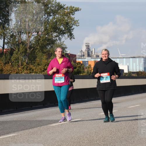 03.10.2025 - Köhlbrandbrückenlauf Luisa Fischer http://msf.ph/oto/8986423 03.10.2025 11:20:01 Position 3 2666 meine-sportfotos.de