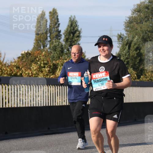 03.10.2025 - Köhlbrandbrückenlauf Luisa Fischer http://msf.ph/oto/8986461 03.10.2025 11:20:24 Position 3 3517, 2042 meine-sportfotos.de