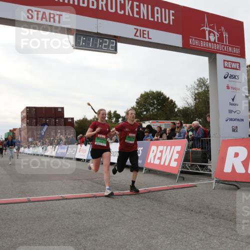 03.10.2025 - Köhlbrandbrückenlauf Yannick Fuchs http://msf.ph/oto/8986467 03.10.2025 16:11:20 Ziel 7472, 7515, 7765, 7895, 9067, 9068, 9597 meine-sportfotos.de