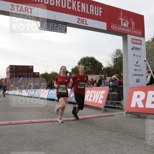 03.10.2025 - Köhlbrandbrückenlauf Yannick Fuchs http://msf.ph/oto/8986472 03.10.2025 16:11:21 Ziel 7350, 7373, 7472, 7765, 7895, 9067, 9068, 9597 meine-sportfotos.de