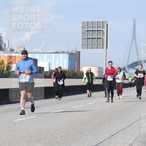 03.10.2025 - Köhlbrandbrückenlauf Luisa Fischer http://msf.ph/oto/8986488 03.10.2025 11:20:29 Position 3  meine-sportfotos.de