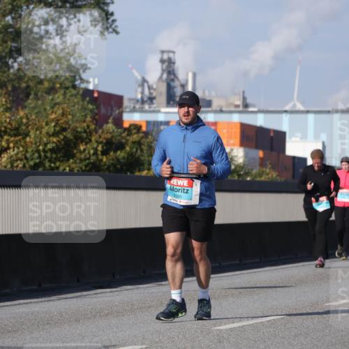 03.10.2025 - Köhlbrandbrückenlauf Luisa Fischer http://msf.ph/oto/8986498 03.10.2025 11:20:31 Position 3 2395 meine-sportfotos.de