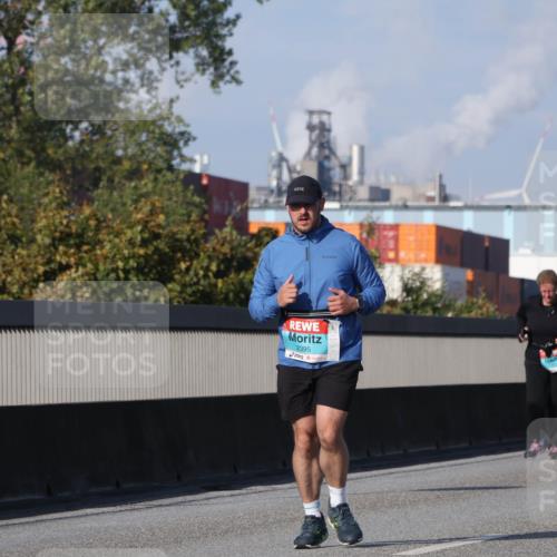 03.10.2025 - Köhlbrandbrückenlauf Luisa Fischer http://msf.ph/oto/8986499 03.10.2025 11:20:31 Position 3 2395 meine-sportfotos.de