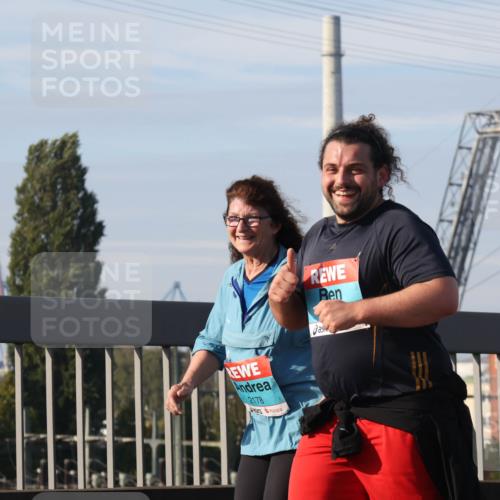 03.10.2025 - Köhlbrandbrückenlauf Luisa Fischer http://msf.ph/oto/8986523 03.10.2025 11:20:36 Position 3 2178 meine-sportfotos.de