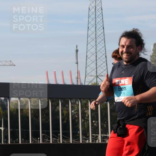 03.10.2025 - Köhlbrandbrückenlauf Luisa Fischer http://msf.ph/oto/8986527 03.10.2025 11:20:36 Position 3 2179 meine-sportfotos.de