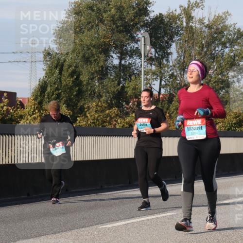 03.10.2025 - Köhlbrandbrückenlauf Luisa Fischer http://msf.ph/oto/8986540 03.10.2025 11:20:44 Position 3 279, 3284 meine-sportfotos.de