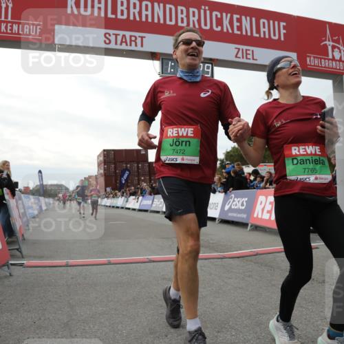 03.10.2025 - Köhlbrandbrückenlauf Yannick Fuchs http://msf.ph/oto/8986580 03.10.2025 16:11:27 Ziel 7350, 7373, 7472, 7488, 7765, 7895, 9597 meine-sportfotos.de