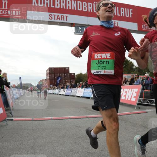 03.10.2025 - Köhlbrandbrückenlauf Yannick Fuchs http://msf.ph/oto/8986584 03.10.2025 16:11:27 Ziel 7350, 7373, 7472, 7488, 7765, 7895, 9597 meine-sportfotos.de