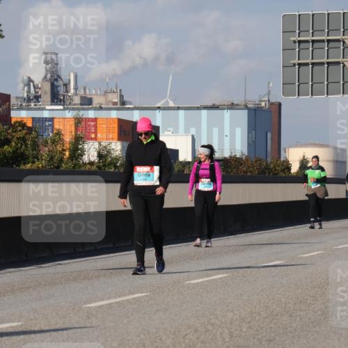 03.10.2025 - Köhlbrandbrückenlauf Luisa Fischer http://msf.ph/oto/8986594 03.10.2025 11:20:54 Position 3  meine-sportfotos.de