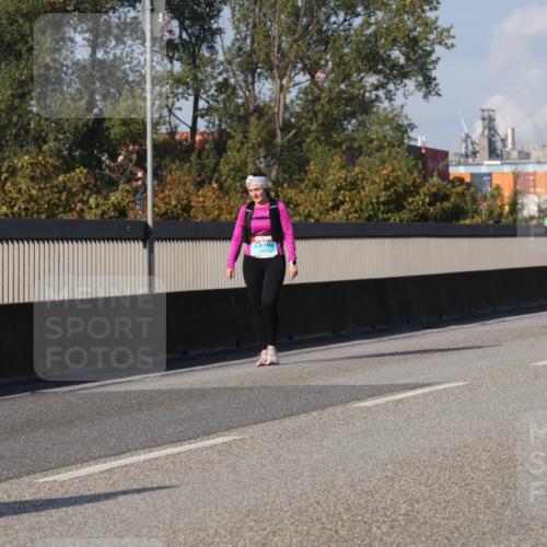 03.10.2025 - Köhlbrandbrückenlauf Luisa Fischer http://msf.ph/oto/8986682 03.10.2025 11:21:08 Position 3  meine-sportfotos.de