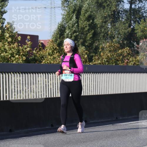 03.10.2025 - Köhlbrandbrückenlauf Luisa Fischer http://msf.ph/oto/8986704 03.10.2025 11:21:12 Position 3 2531 meine-sportfotos.de