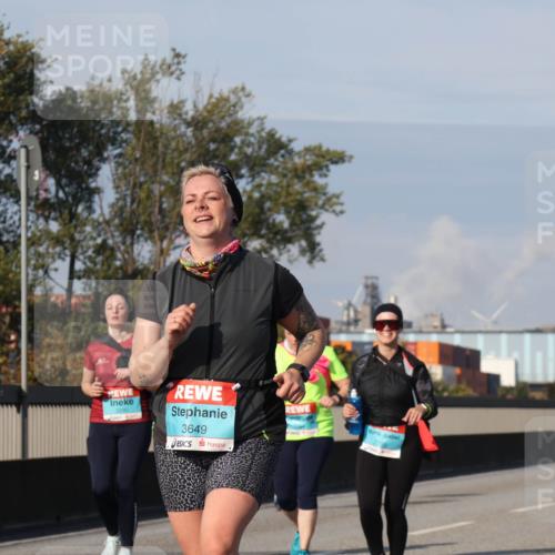 03.10.2025 - Köhlbrandbrückenlauf Luisa Fischer http://msf.ph/oto/8986848 03.10.2025 11:21:41 Position 3 3290, 3649 meine-sportfotos.de