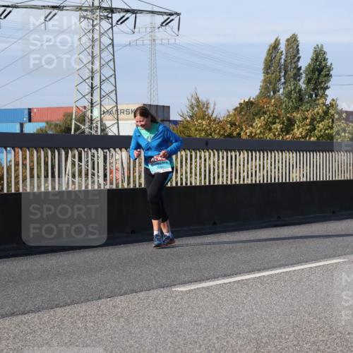 03.10.2025 - Köhlbrandbrückenlauf Luisa Fischer http://msf.ph/oto/8986902 03.10.2025 11:21:52 Position 3 780, 3195 meine-sportfotos.de