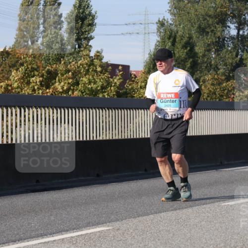 03.10.2025 - Köhlbrandbrückenlauf Luisa Fischer http://msf.ph/oto/8986914 03.10.2025 11:21:55 Position 3 2425 meine-sportfotos.de