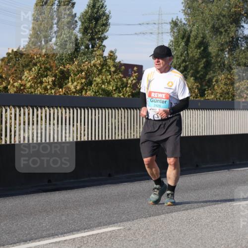 03.10.2025 - Köhlbrandbrückenlauf Luisa Fischer http://msf.ph/oto/8986916 03.10.2025 11:21:56 Position 3 2425 meine-sportfotos.de