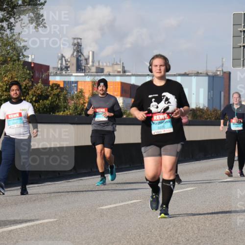 03.10.2025 - Köhlbrandbrückenlauf Luisa Fischer http://msf.ph/oto/8986936 03.10.2025 11:22:02 Position 3 3347, 2277, 3370 meine-sportfotos.de