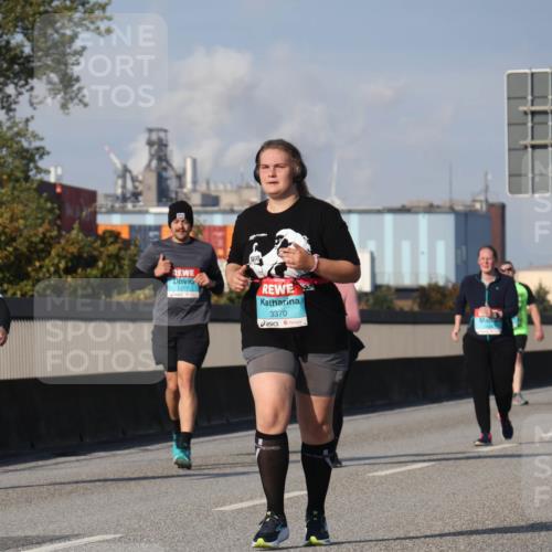 03.10.2025 - Köhlbrandbrückenlauf Luisa Fischer http://msf.ph/oto/8986943 03.10.2025 11:22:03 Position 3 3347, 2277, 3370 meine-sportfotos.de